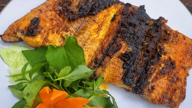 Cá tầm nướng muối ớt