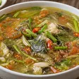 Canh chua cá tầm nấu măng