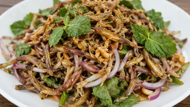 Gỏi hoa chuối cá khô