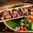 Heo đồng bào nướng ống tre