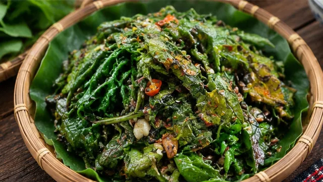 Lá bép xào tỏi