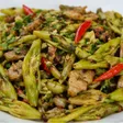 Nục nạc nướng trộn thịt